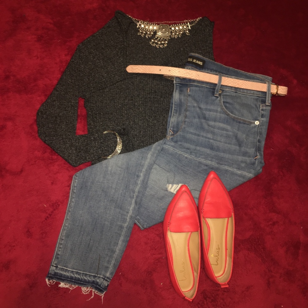 Gray Ribbed One-Shoulder Sweater - Picture 4 of 6